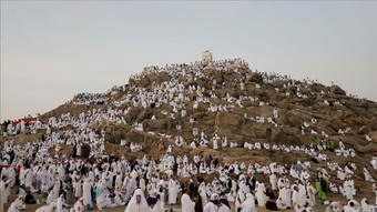 Milyonlarca kişinin Arafat’a yolculuğunu yapay zeka yönetti