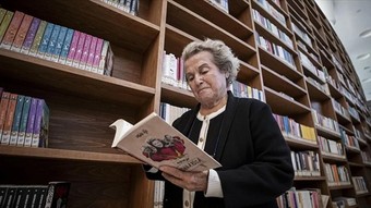Edebiyatın 'Mona Roza'sı Muazzez Akkaya hayatını kaybetti