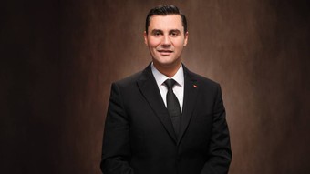Elektrik akımına kapılan Manisa Büyükşehir Belediye Başkanı Ferdi Zeyrek'in durumu ciddi