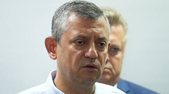 Özgür Özel'den Ferdi Zeyrek açıklaması: Her birkaç saatte bir de daha iyi bir haber alıyoruz