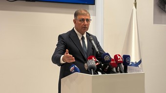 Cemil Tugay: “Sendika geri adım atmazsa 1.030 kişiyle yolları ayıracağız”