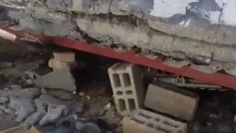 Batman'da balkon çöktü! Ölü ve yaralılar var
