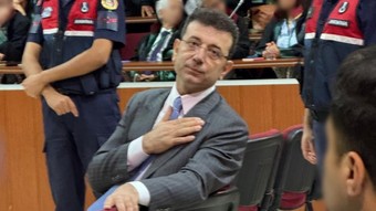 İmamoğlu'ndan gazetecilerin "Zayıfladınız mı?" sorusuna yanıt: İnsan beden olarak zayıflar da karakteri zayıflamasın