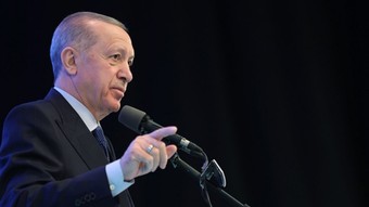 Cumhurbaşkanı Erdoğan: Kamu çalışanlarının refahı için yol haritası çizeceğiz