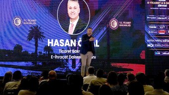 E-ticaretin geleceği İzmir'de konuşuldu