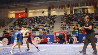 Uluslararası Güreş Turnuvası Kocaeli’nin ev sahipliğinde başladı