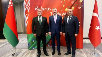 Albayrak "Belarus ile Türkiye arasında ekonomik iş birliği gelişiyor"
