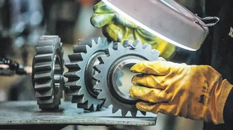Türkiye’de her 7 haneye bir KOBİ düşüyor