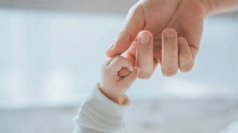 Gazze'de 3 aylık bebek Curi açlıktan yaşamını yitirdi