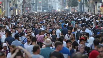 Gelen de azaldı, giden de…