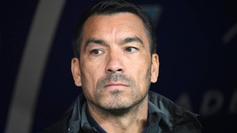 Beşiktaş'ın eski teknik direktörü Giovanni van Bronckhorst, Liverpool'un yardımcı antrenörü oldu