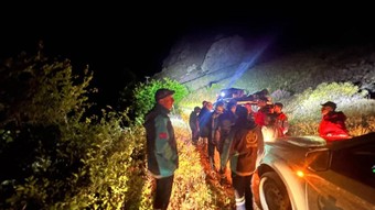SON DAKİKA... Rize'ye giderken düşen jetin enkazına ulaşıldı: Pilot hayatını kaybetti, yolcu yaralı