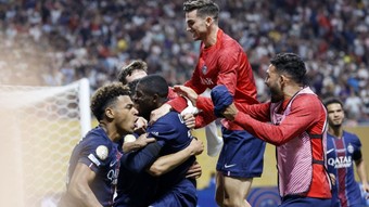 Paris Saint-Germain yarı finalde