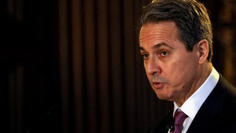 Fed yetkilisi: Gümrük vergilerinin etkisini bilmek için erken