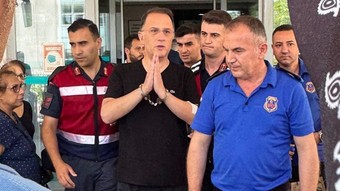 Anjiyo olan Murat Çalık, elleri kelepçeli şekilde tekrar cezaevine sevk edildi