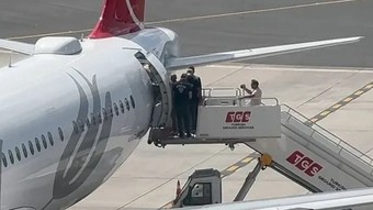 Leman Dergisi'nin yazı işleri müdürü Aslan Özdemir gözaltına alındı