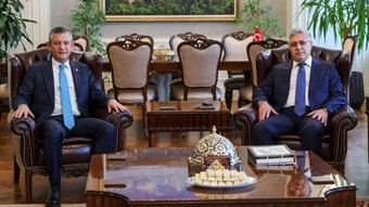 Özgür Özel'den Yargıtay Cumhuriyet Başsavcısı Şentürk'e ziyaret