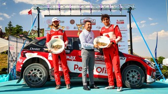 Team Petrol Ofisi pilotu Kerem Kazaz Kapadokya'da yine zirvede