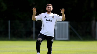 Orkun Kökçü, Beşiktaş formasıyla ilk idmanına çıktı