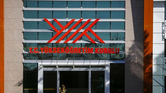 YÖK, FETÖ ile bağlantılı üniversitelerin yer aldığı kara listeyi duyurdu