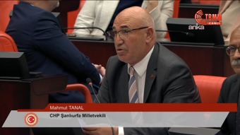 Mahmut Tanal'dan TBMM'de 1 dakikalık eylem
