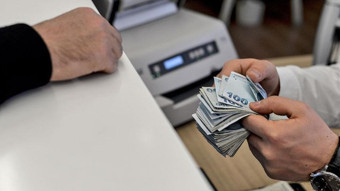 Yargıtay’dan emsal karar: Bankalar emekli maaşına bloke koyabilecek