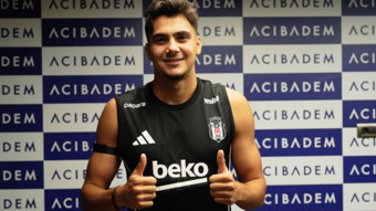 Beşiktaş'tan Mustafa Erhan Hekimoğlu'nun sakatlığıyla ilgili açıklama