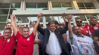 İzmir Büyükşehir Belediyesi ile sendika 10'uncu günde anlaştı