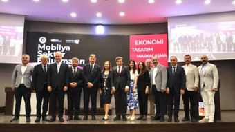İZTO Başkanı Mahmut Özgener: “Mobilyada ilerlemek için ihracat odaklı planlamalar yenilenmeli”