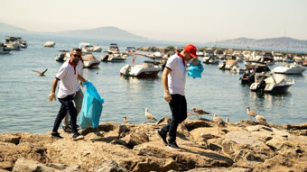 Dünya Doğa Koruma Günü’nde Aras Kargo’dan kıyı temizliğiyle duyarlı destek