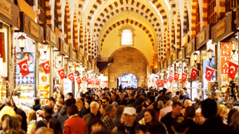 Kapalıçarşı yılın ilk yarısında 5 milyon turist ağırladı