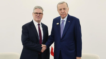 Cumhurbaşkanı Erdoğan, İngiltere Başbakanı ile görüştü