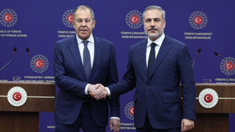 Rusya-Ukrayna barış müzakerelerinde kritik temas: Bakan Fidan, Rus mevkidaşı Lavrov ile görüştü