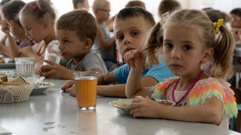Rusya, Ukraynalı çocukları katalogla evlat edindirecek!