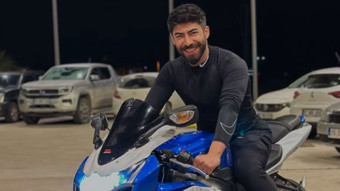 Hız videoları ile ünlenen motosikletçi Deniz Servan Narin geçirdiği kazada yaşamını yitirdi