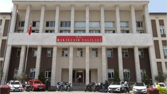 Balıkesir'de 6,1'lik deprem! Valilikten tatil açıklaması