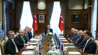 Cumhurbaşkanlığı Yüksek İstişare Kurulu sanal kumar ve bahis gibi bağımlılık tehditlerini görüştü