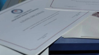 Financial Times: Sahte diploma soruşturması Türkiye'de sisteme olan güveni ciddi zedeledi