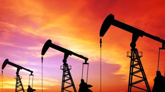 UBS, petrol fiyatı tahminlerini revize etti