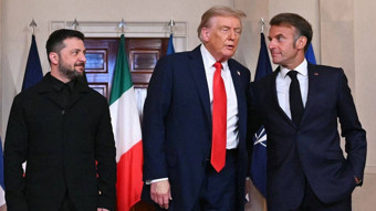 Beyaz Saray’da mikrofon unutulursa... Trump'tan Macron'a Putin ile ilgili gündem olan sözler (Video)