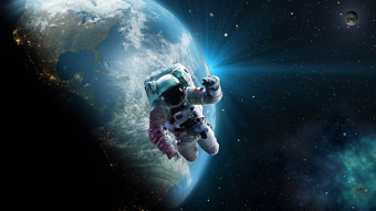 Sahte astronot uzayda mahsur kaldım yalanıyla vatandaşı dolandırdı!