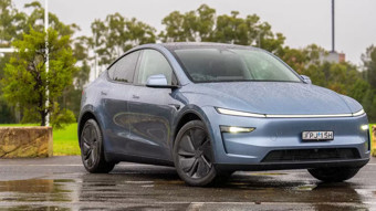 Elektrikli araç üreticisi Tesla 13 binden fazla aracı geri çağırıyor