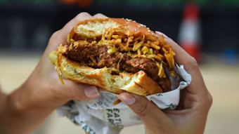 AB'de etsiz yiyeceklerde 'vegan burger' terimi yasaklandı!