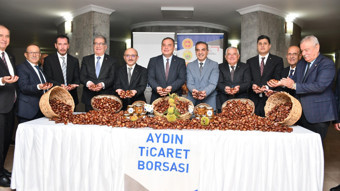 Aydın’da yılın ilk kestanesi borsaya geldi