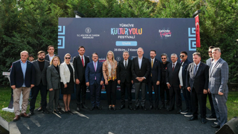 Sanatın kalbi bu kez Ege’de atıyor: İzmir Kültür Yolu Festivali başladı!
