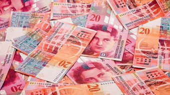 Güvenli liman görülen İsviçre frangı iki haftanın zirvesini gördü