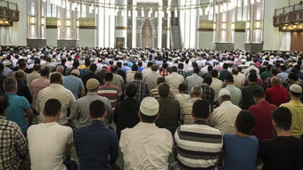 Bugün cuma namazı saati kaçta? 7 Kasım 2025 İstanbul, Ankara, İzmir cuma namazı saatleri
