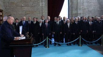 Cumhurbaşkanı Erdoğan ve devlet erkanı Anıtkabir'de