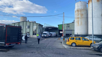 Yağ fabrikasında patlama: 1'i ağır 10 yaralı