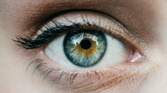 Göz tansiyonunda erken tanı körlüğü engelliyor